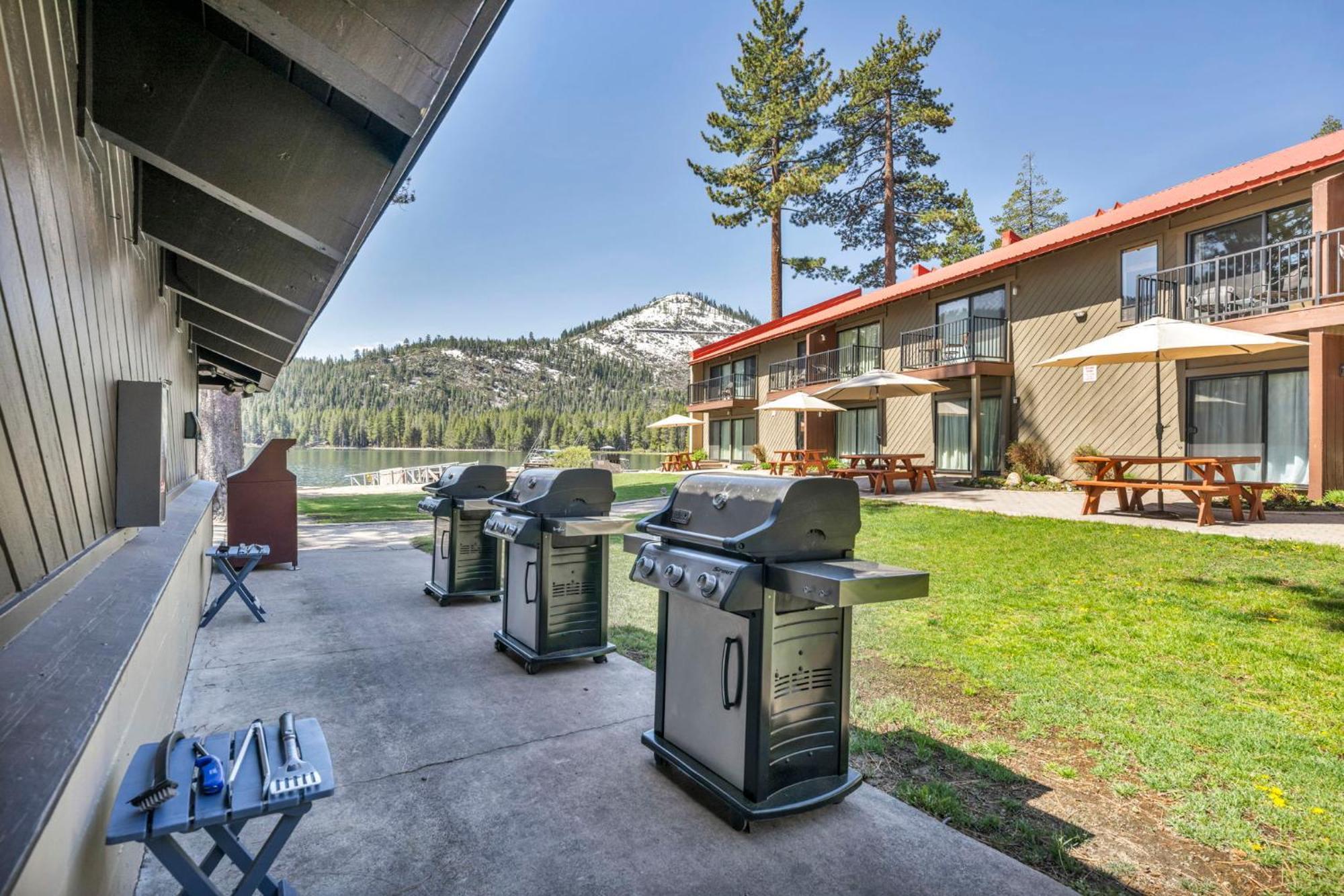 Charming Queen Studio Deluxe W/Balcony #233 At Donner Lake Village Truckee Eksteriør bilde